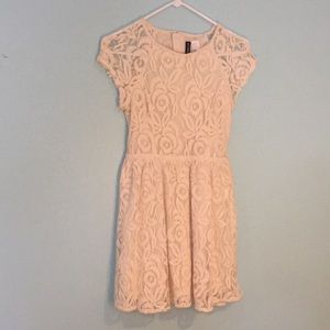 H&M lace dress